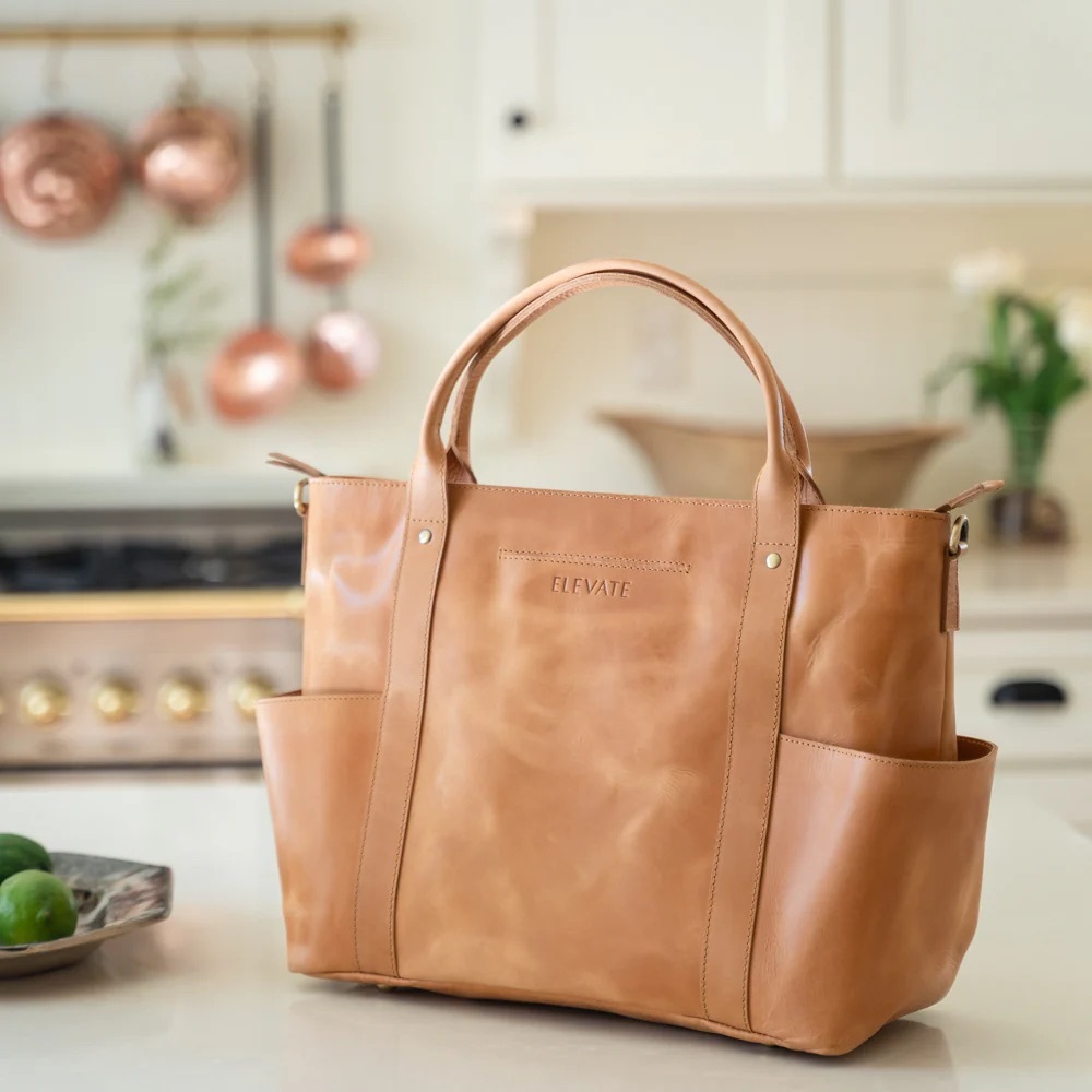 Elevate Utility Bag in Camel